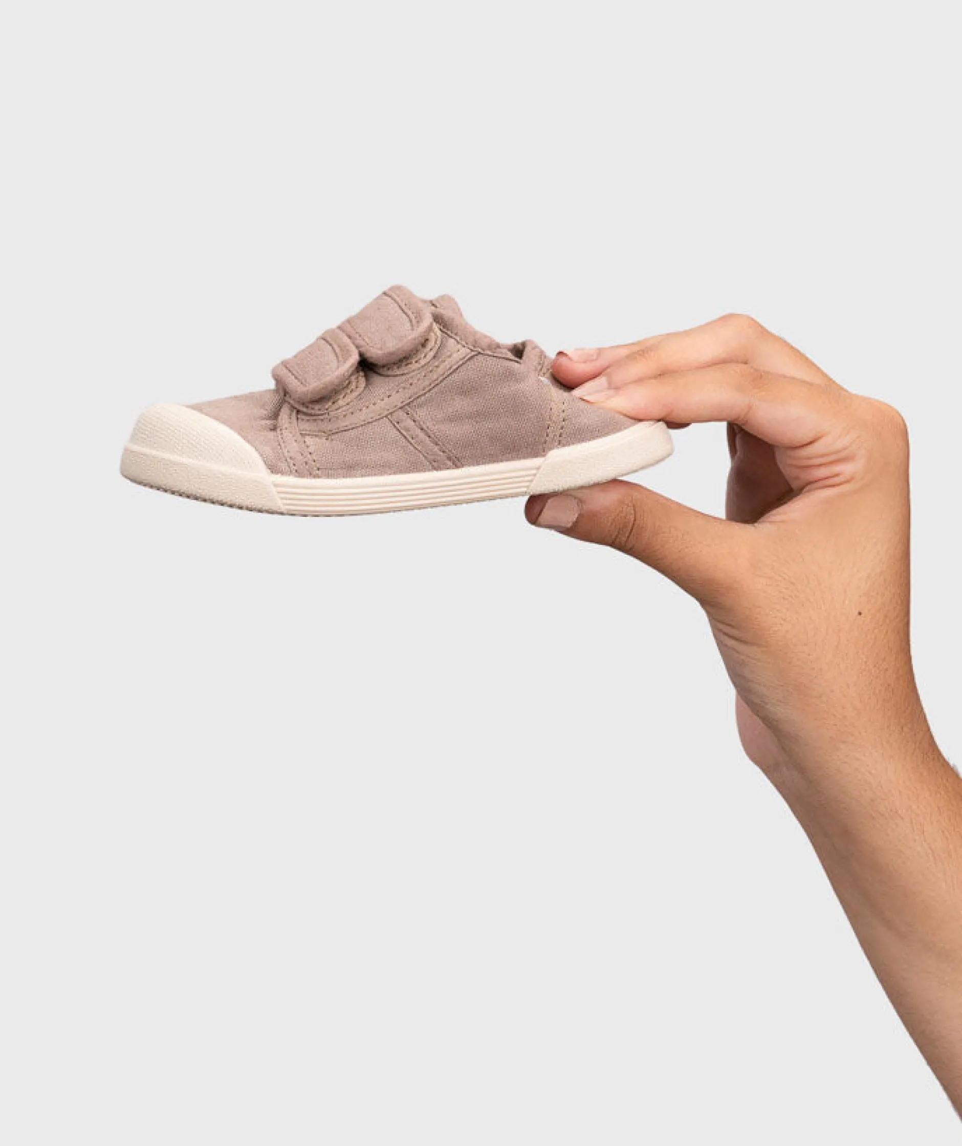 Igor Boy's and Girl's Lona V Shoes, Cacao Discount