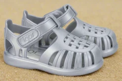 Igor Boy's And Girl's Tobby Metal Sandals - Plata Best